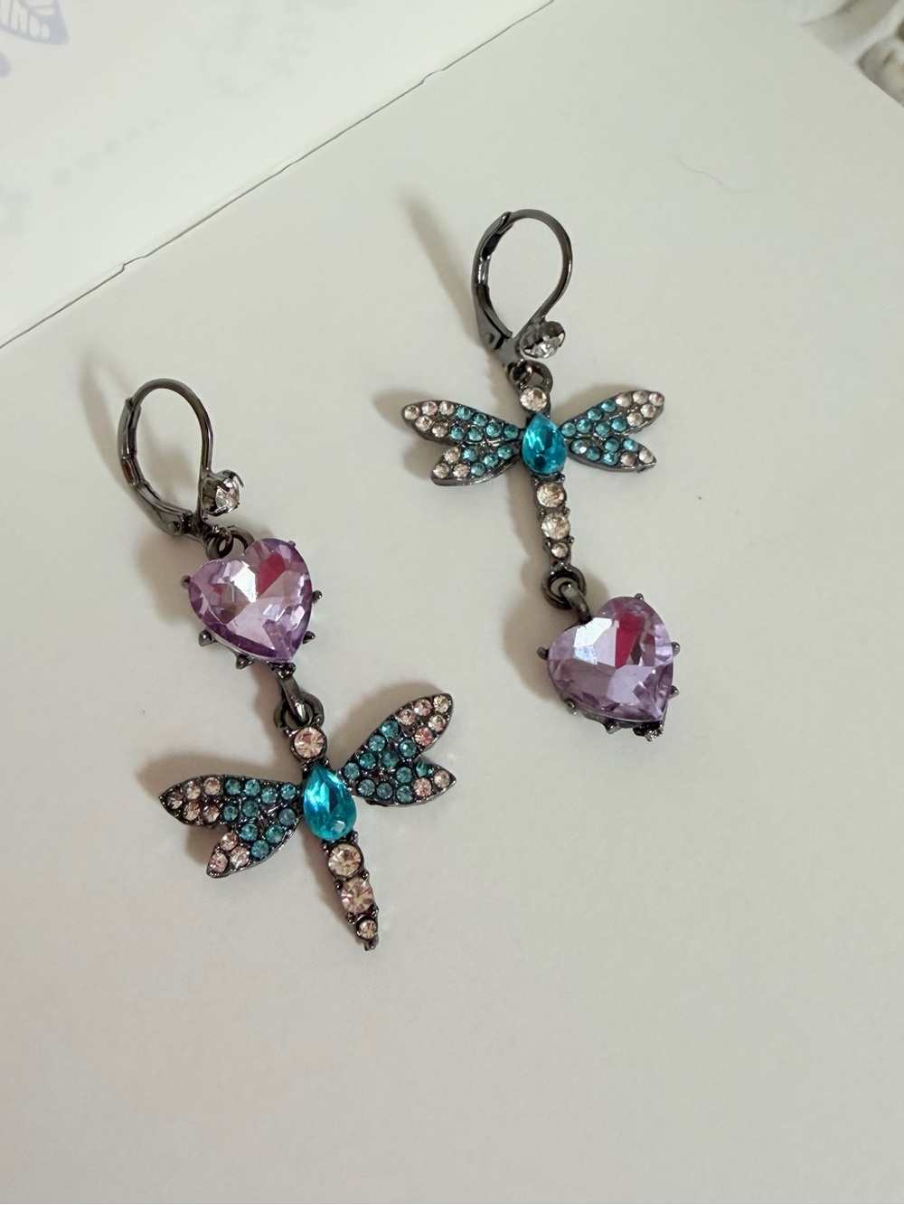 Betsey Johnson Purple Heart & Teal Dragonfly Drop Earrings - Picture 4 of 4